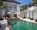 The Colony Hotel